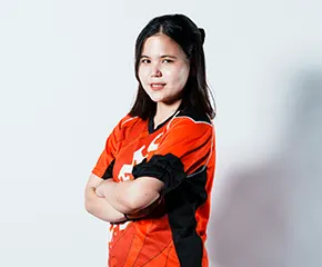 トレーナーkurea イメージ写真